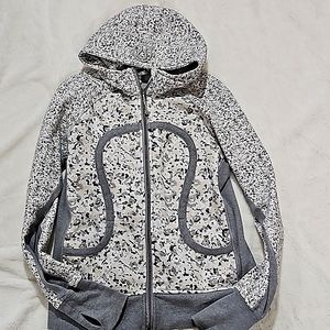 Lululemon Scuba Sz 12